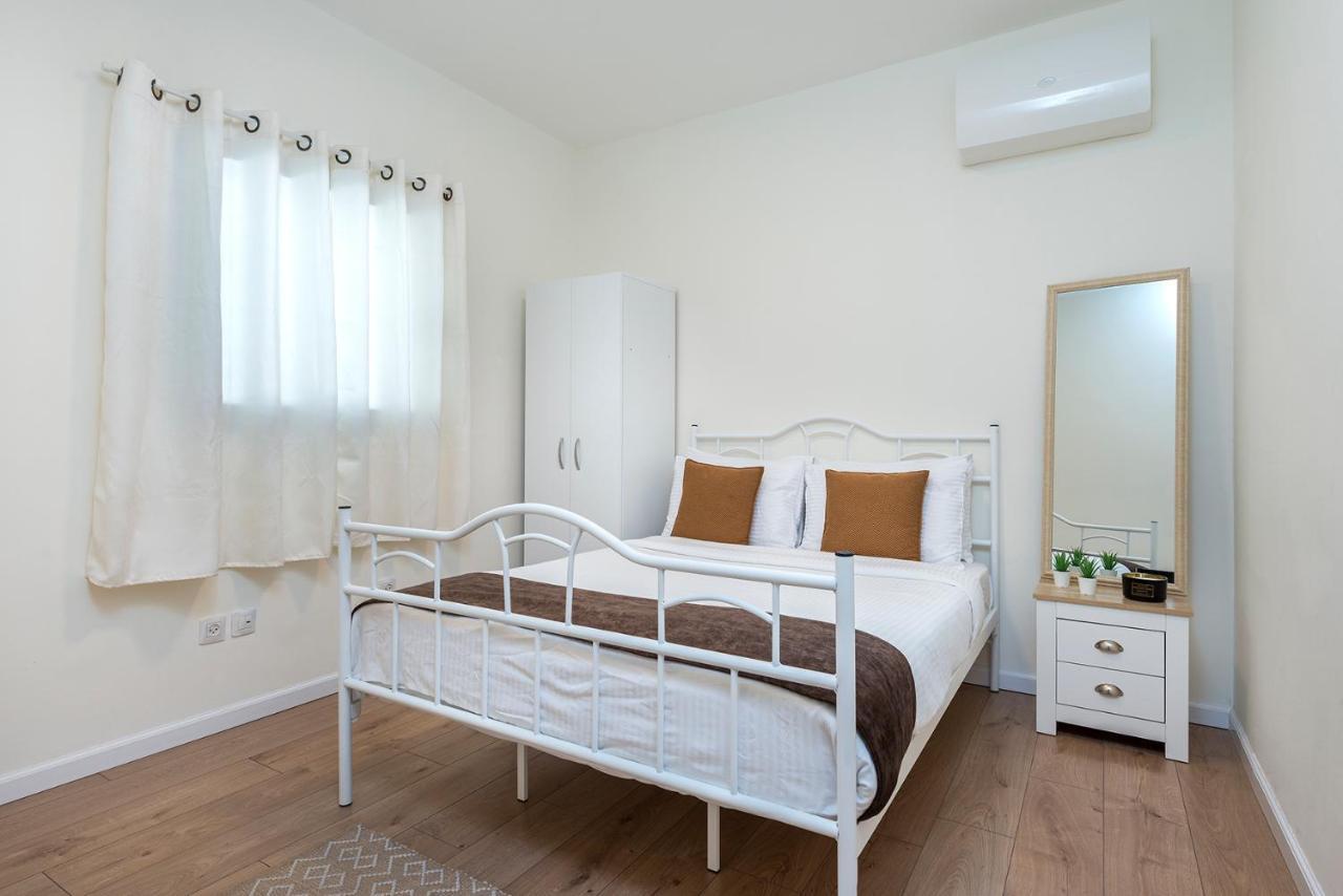 Melony Apartments Yam Suf Street Eilat Ngoại thất bức ảnh