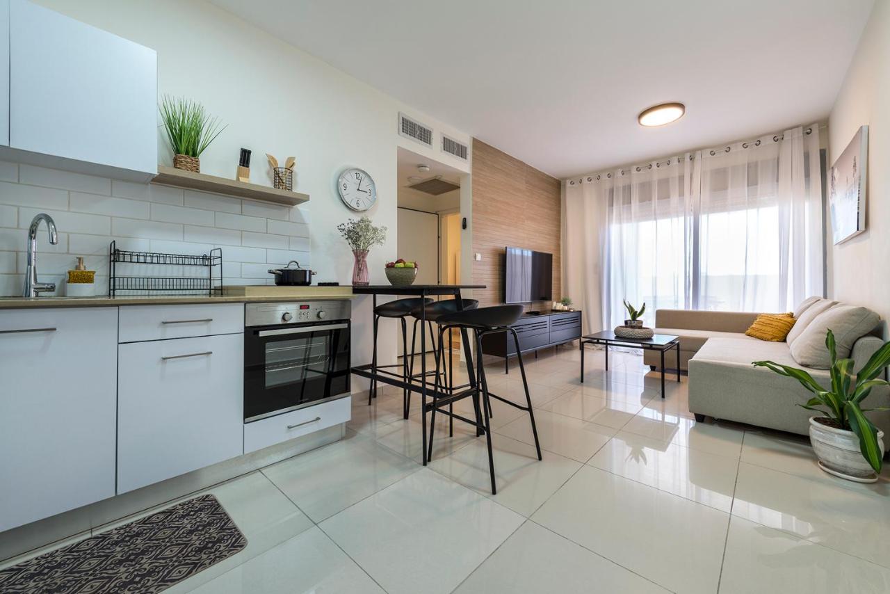 Melony Apartments Yam Suf Street Eilat Ngoại thất bức ảnh
