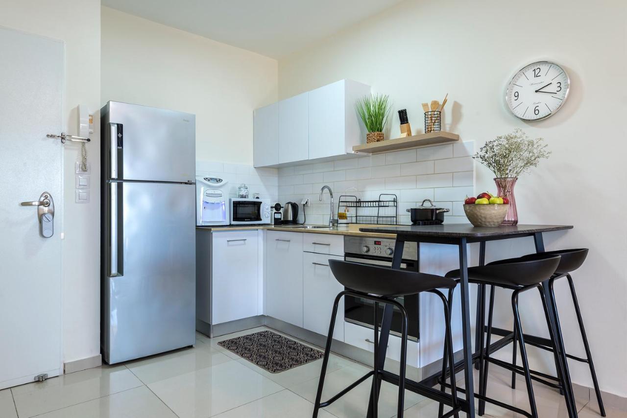 Melony Apartments Yam Suf Street Eilat Ngoại thất bức ảnh