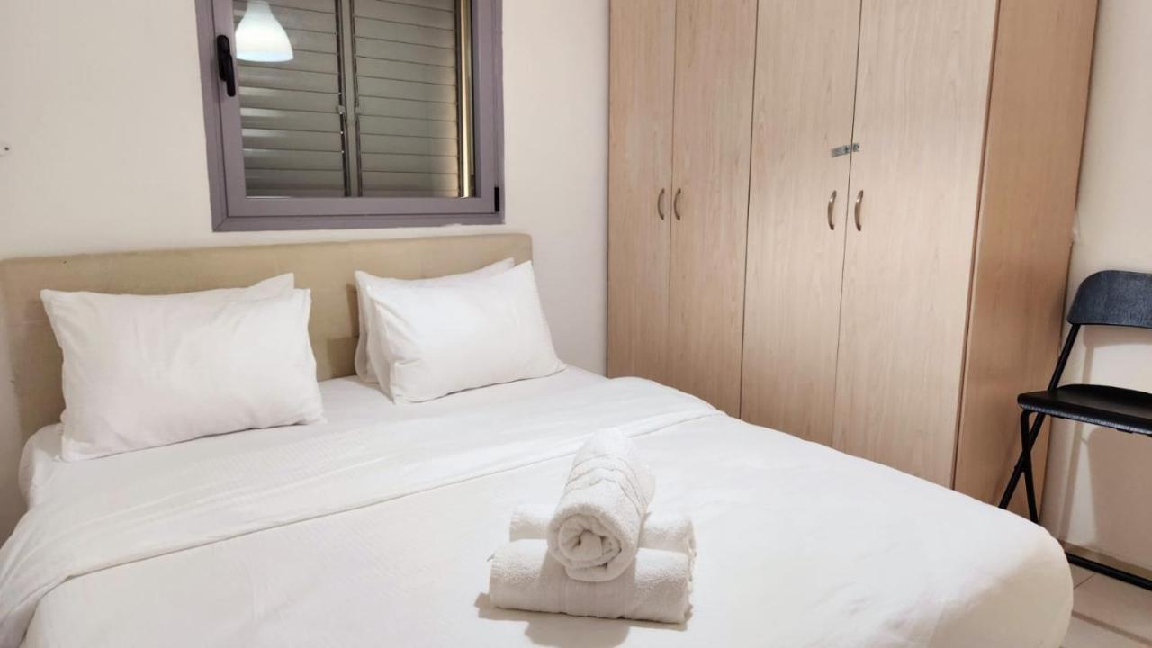 Melony Apartments Yam Suf Street Eilat Ngoại thất bức ảnh