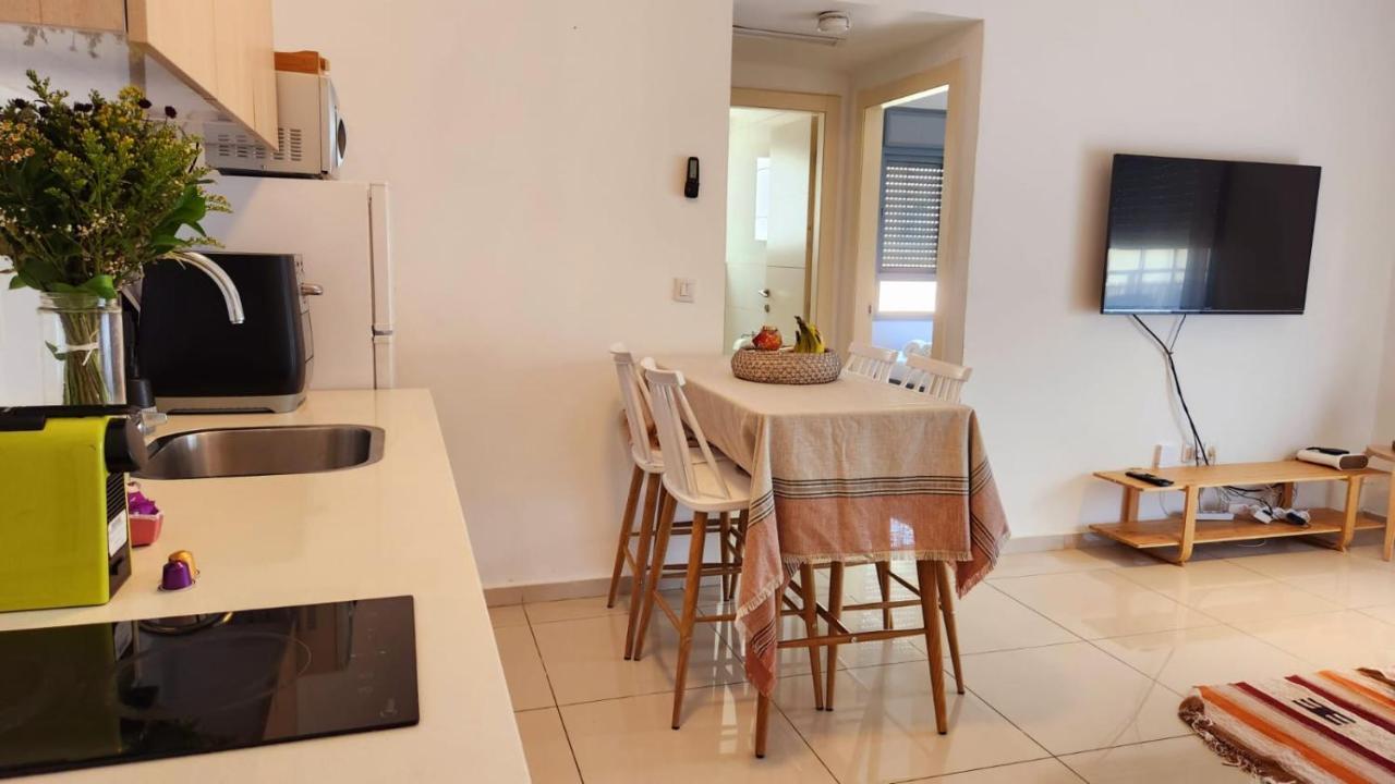 Melony Apartments Yam Suf Street Eilat Ngoại thất bức ảnh