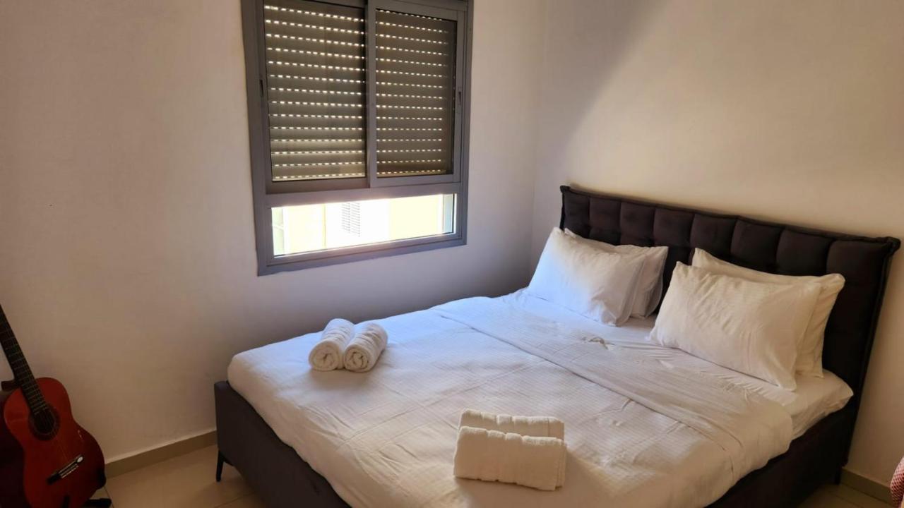Melony Apartments Yam Suf Street Eilat Ngoại thất bức ảnh