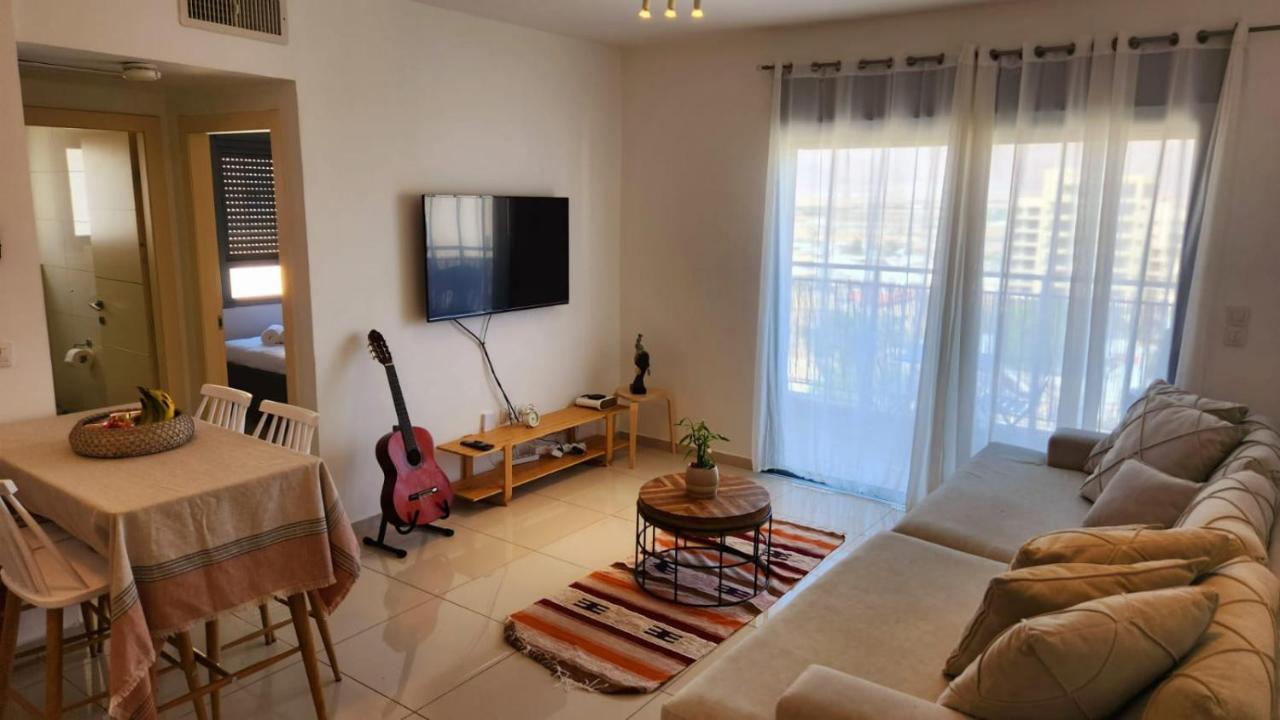 Melony Apartments Yam Suf Street Eilat Ngoại thất bức ảnh