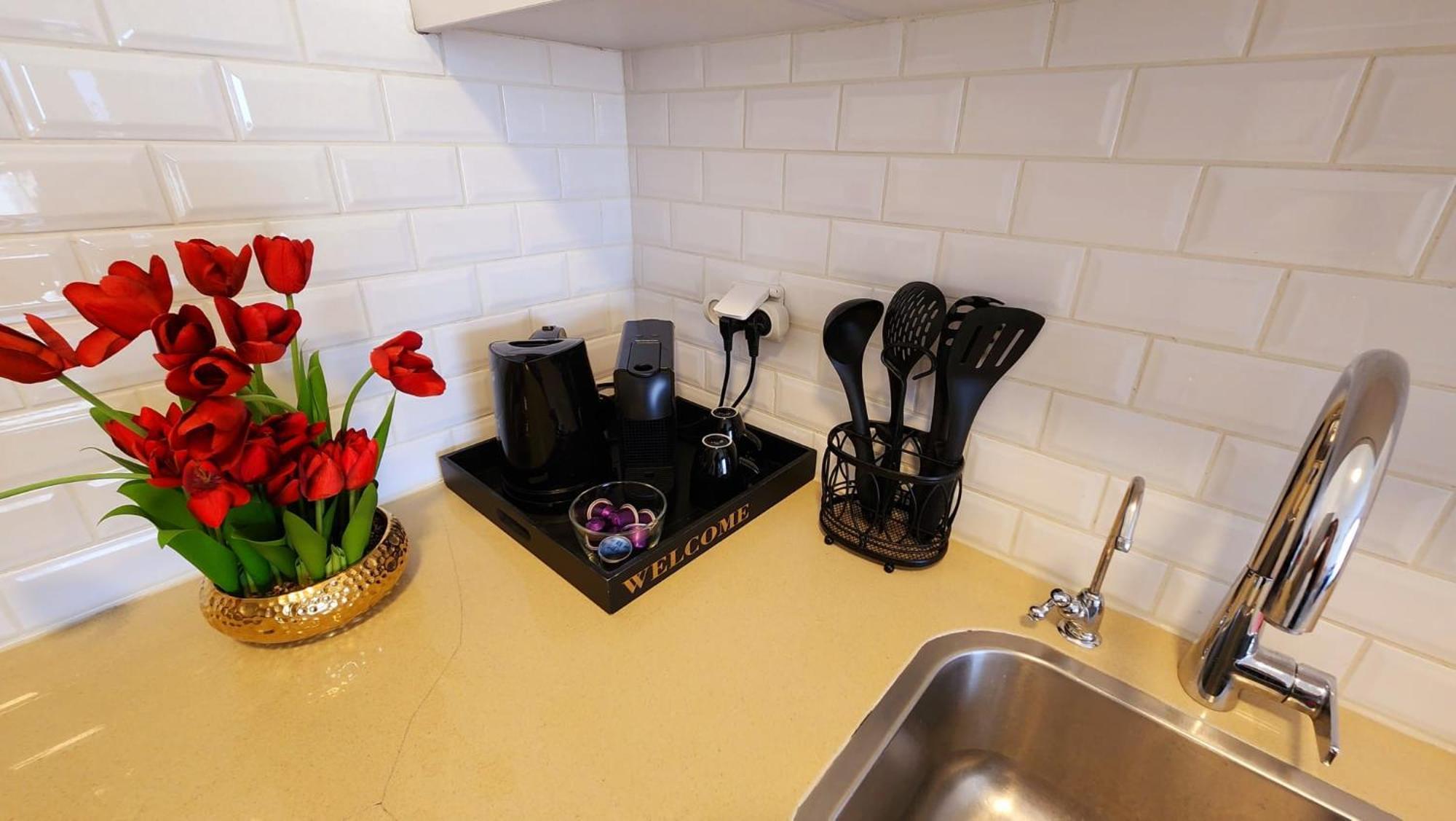 Melony Apartments Yam Suf Street Eilat Ngoại thất bức ảnh